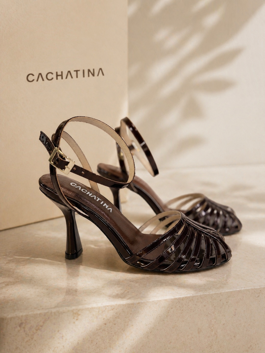 TACONES
