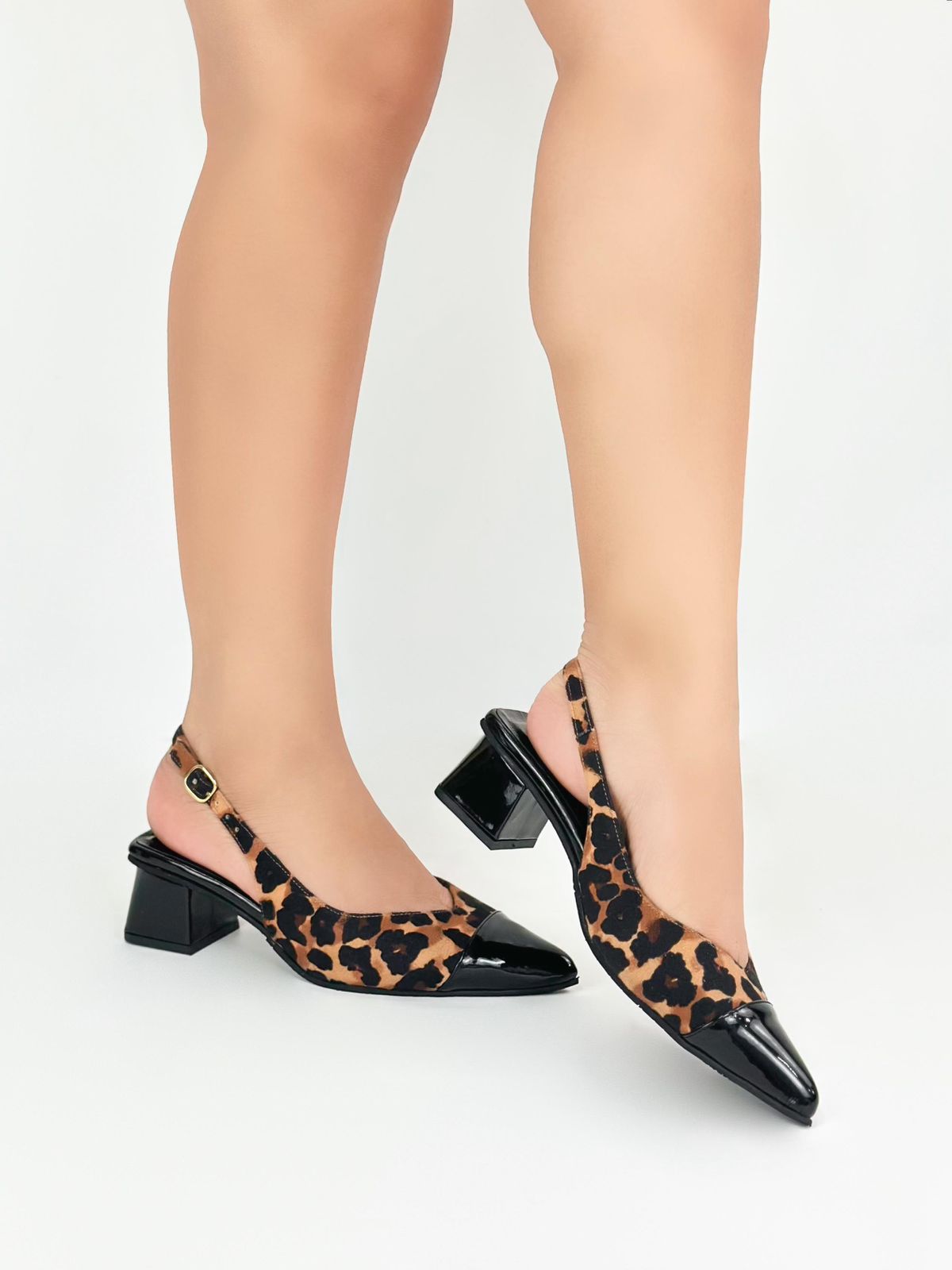 STILETTO ROSE STORE - TEXTIL TIGRILLO X CUERO CHAROL NEGRO