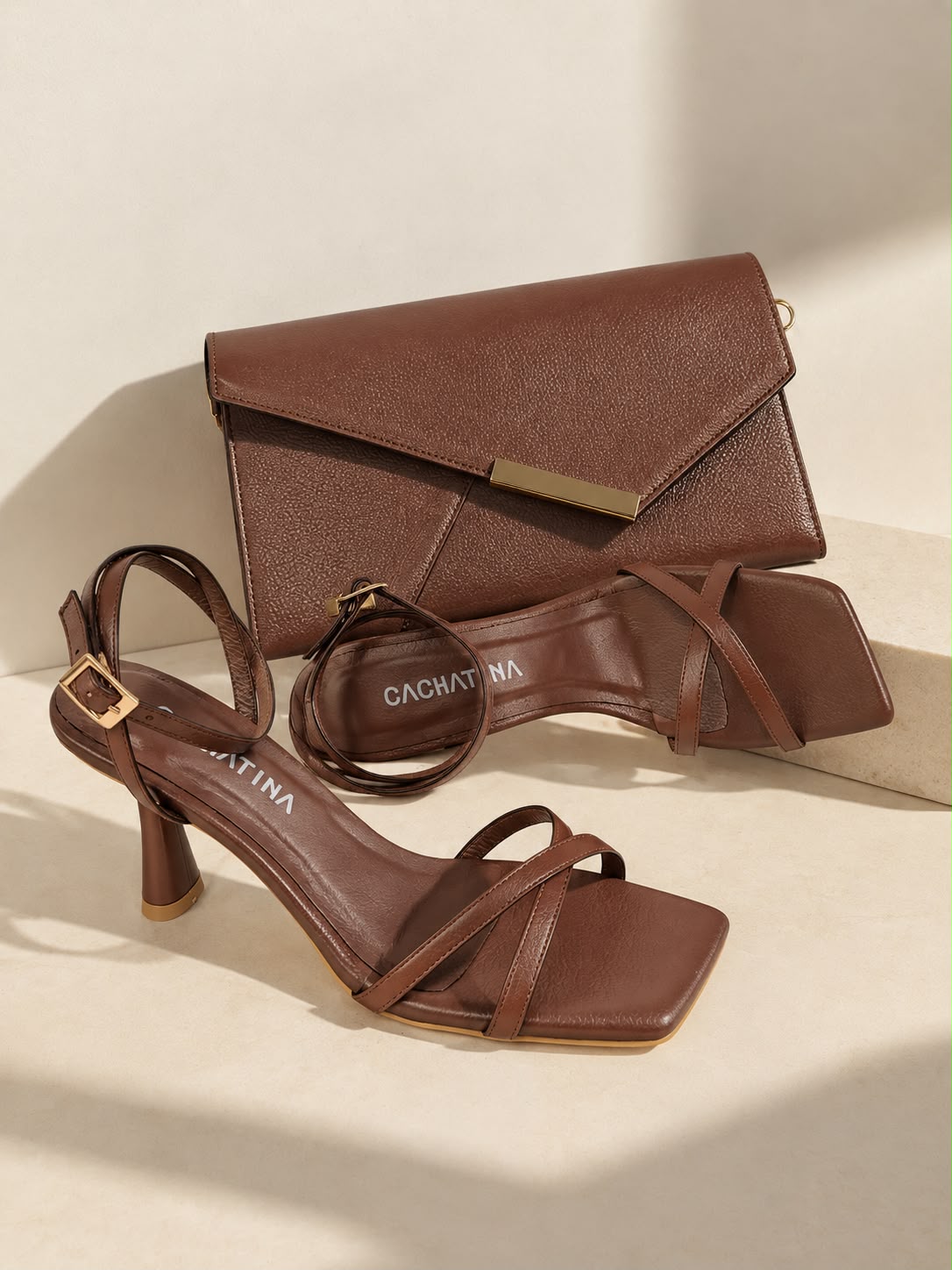 BOLSO CACHATINA - SOBRE FIESTA - CUERO CHOCOLATE