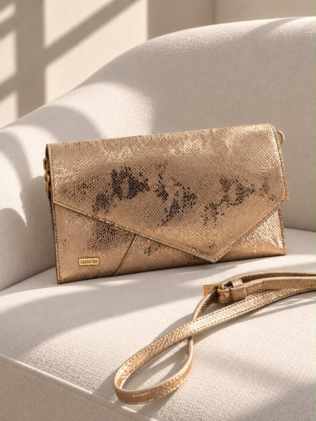BOLSO CACHATINA - SOBRE FIESTA - CUERO DORADO VIDF 434