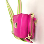 BOLSO CACHATINA - TRIXIE BAG - CUERO FUCSIA (RIATA VERDE X TAUPE)