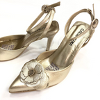 BRIANA - CALZADO CACHATINA - ESTILETO MUJER - CUERO DORADO - TACON 7.5 (10 CM)