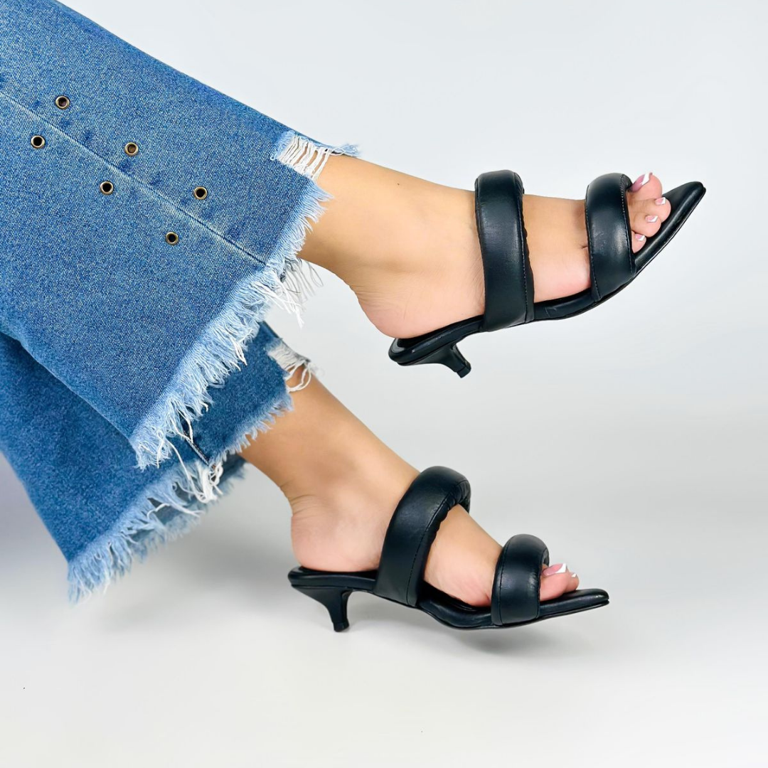 JULES - CALZADO CACHATINA - ESTILETO MUJER - CUERO CONFECCION NEGRO - TACON 3.5 (5 CM)
