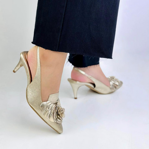 MARCELA - CALZADO CACHATINA - ESTILETO MUJER - CUERO DORADO - TACON 5.5 (7.5 CM)
