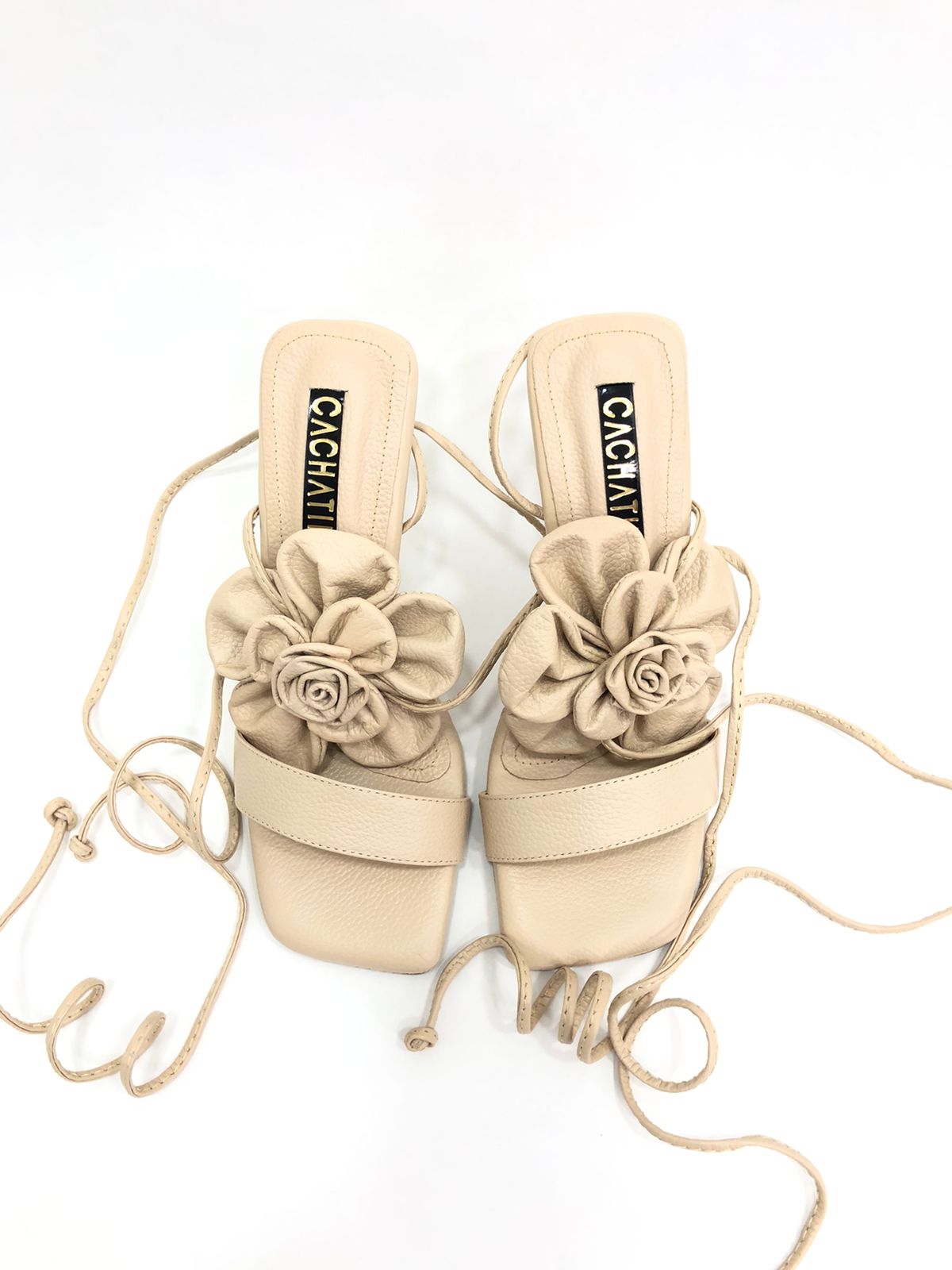 CALZADO CACHATINA - SEXY FLOWER - CUERO FRAPE - ALTURA 7.5 (10 CM) - TACON MUJER