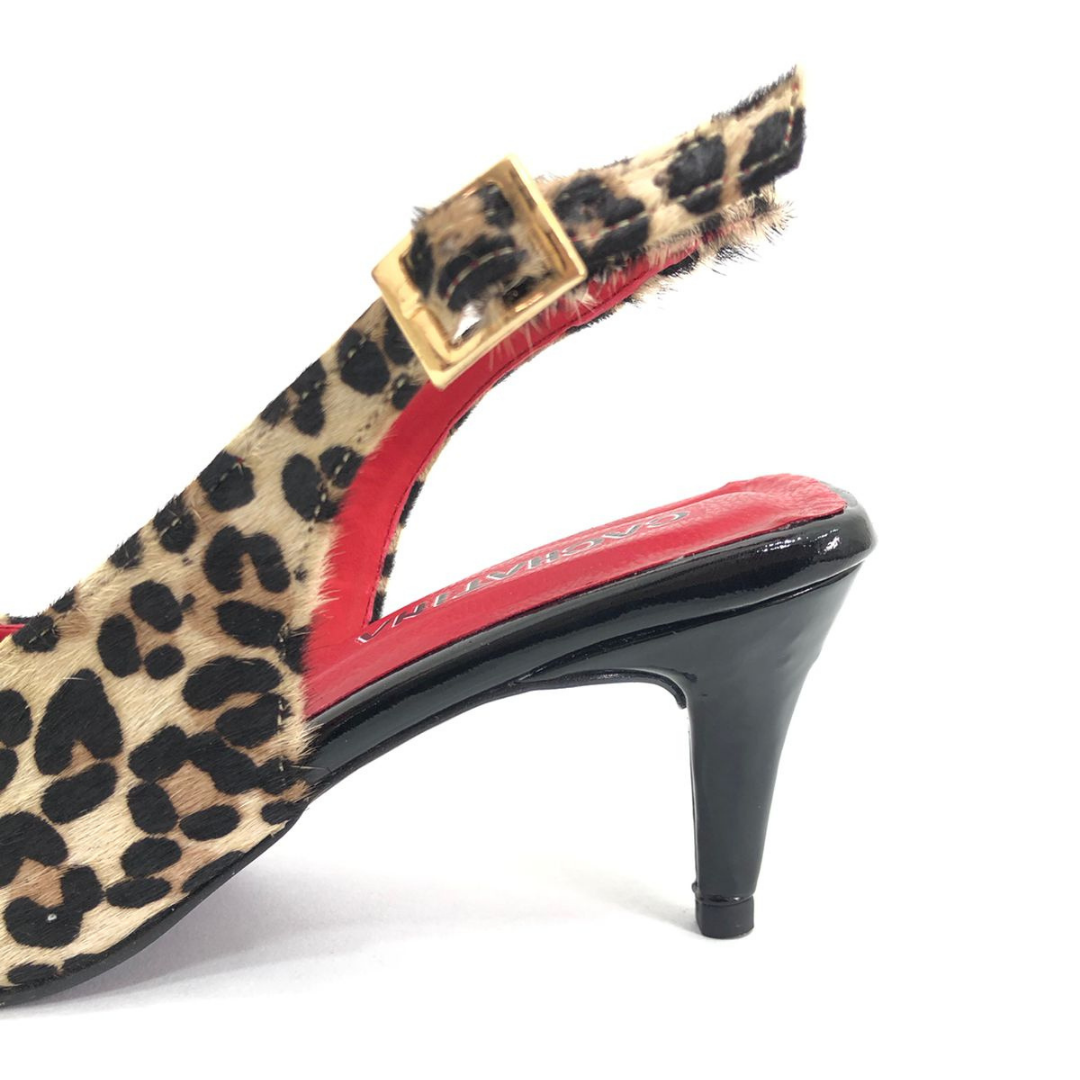 YUHONG - CALZADO CACHATINA - ESTILETO MUJER - CUERO ANIMAL PRINT X ROJO - TACON 5.5 (8 CM)