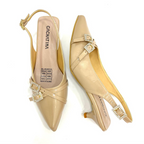 BINNA - CALZADO CACHATINA - ESTILETO MUJER - CUERO CHAROL TAUPE - TACON 3.5 (5 CM)