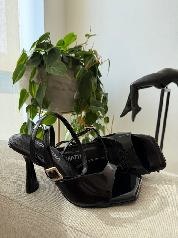 TACON ITALIA STORE - CHAROL MOJADO NEGRO - ALTURA  7.5 (10 CM) - CALZADO CACHATINA