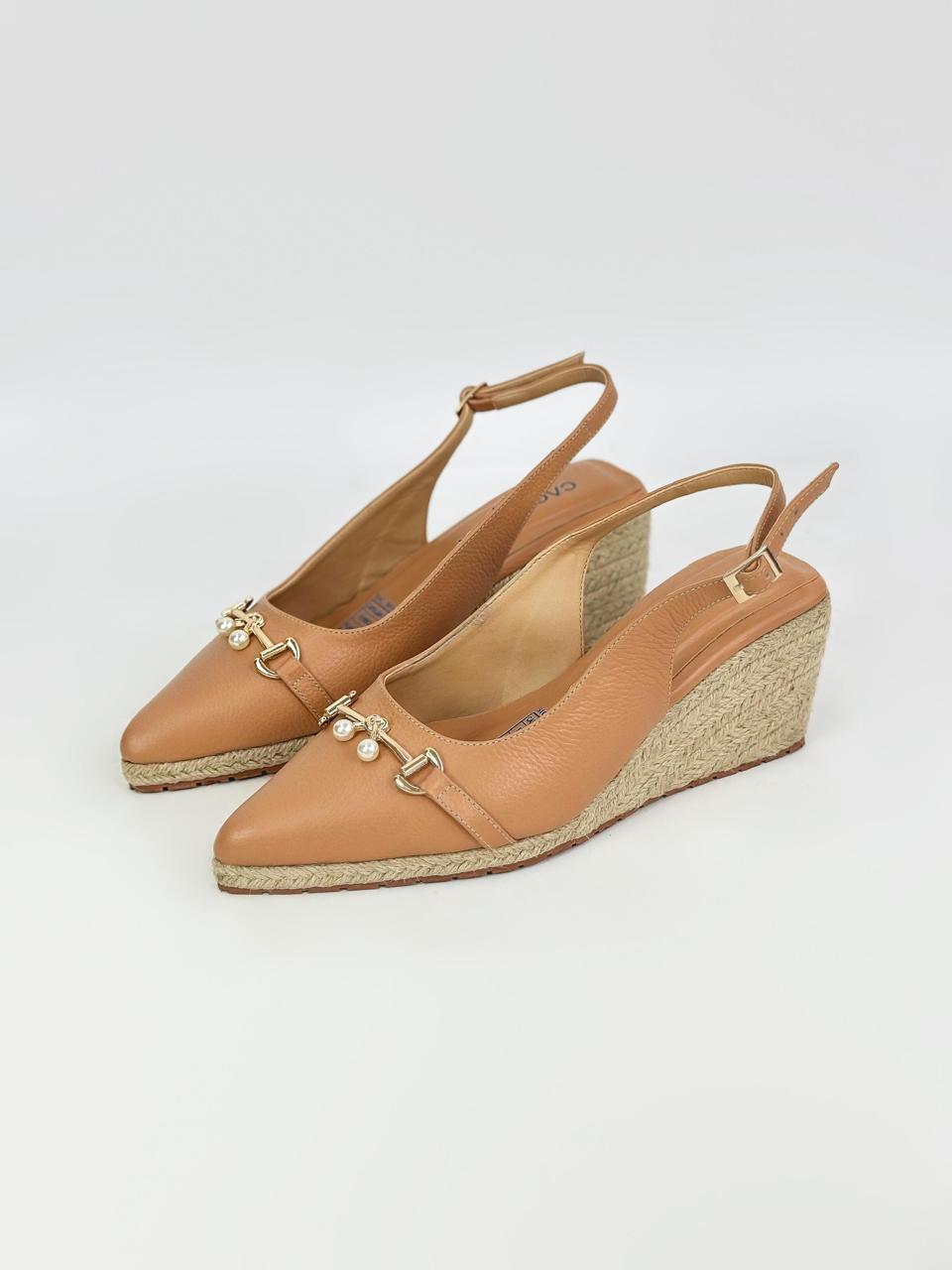 TIVIANA- CUERO AREQUIPE - ALTURA 5.5 -PLATAFORMA- MUJER - CALZADO CACHATINA
