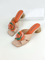 MONSERRAT -CHAROL TAUPE - TACON MADERA 3.5 - ESTILETO MUJER - CALZADO CACHATINA