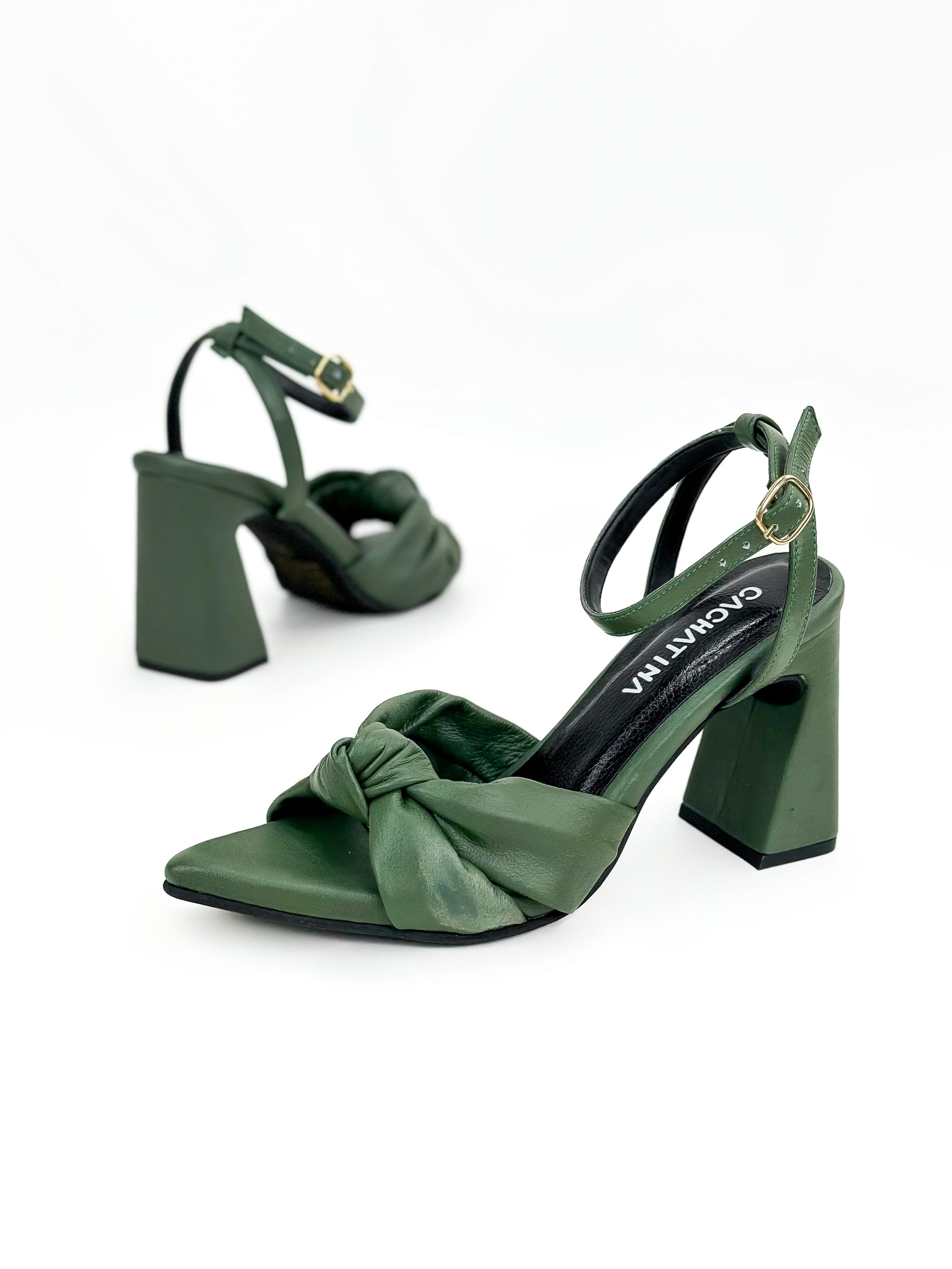 IVY -CONFECCION VERDE MILITAR - TACON CUADRADO - ALTURA 7.5 - CALZADO CACHATINA