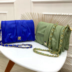 BOLSO CACHATINA - NAELA BAG - CUERO AZUL PRINCESA