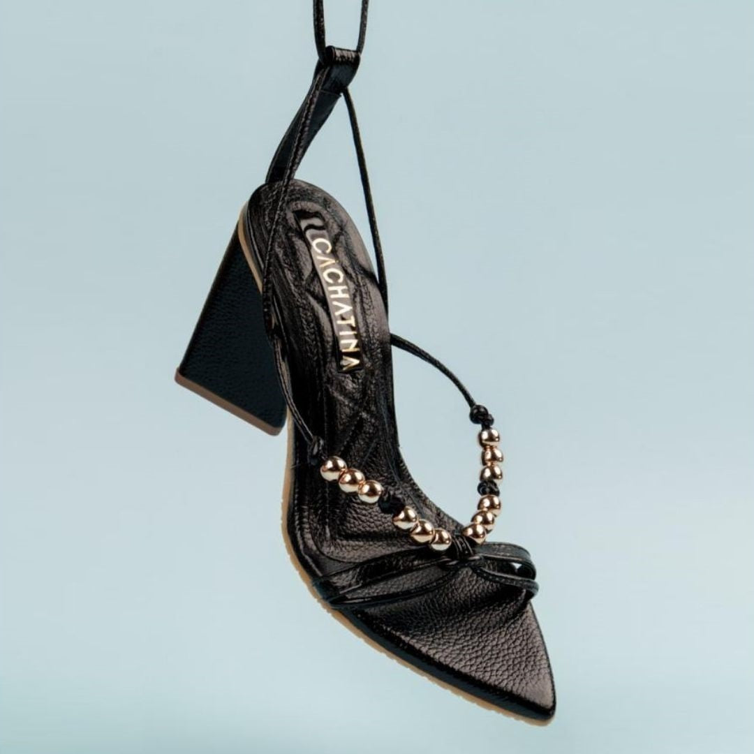 TACÒN - BUDAPE - 7.5 - CUERO NEGRO - CALZADO CACHATINA